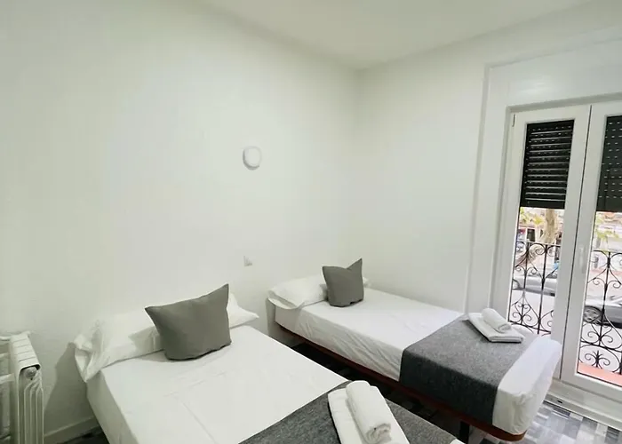 HOSTAL Noche y Dia Madrid